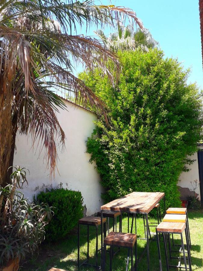 Tanino Guest House ميندوزا المظهر الخارجي الصورة