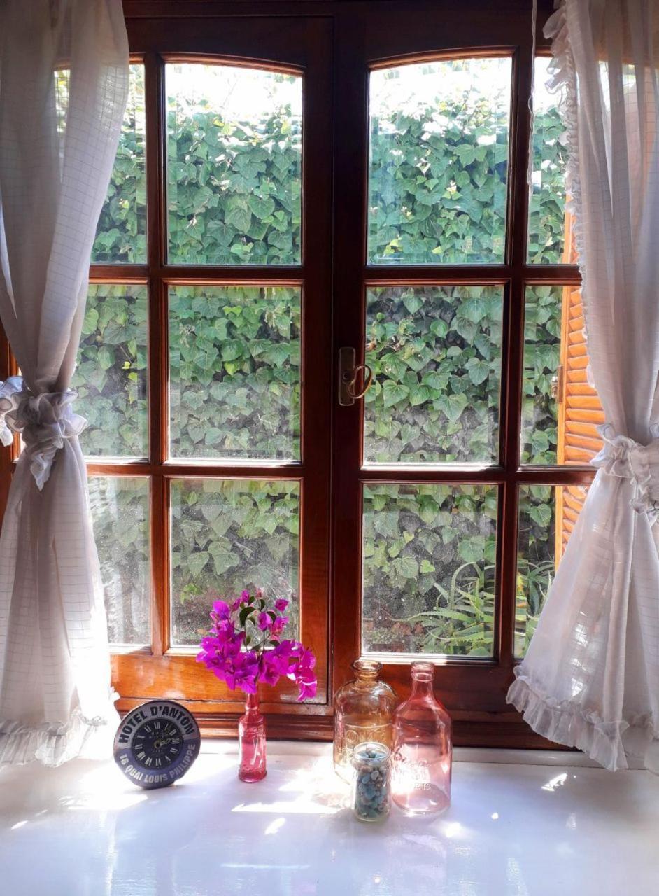 Tanino Guest House ميندوزا الغرفة الصورة